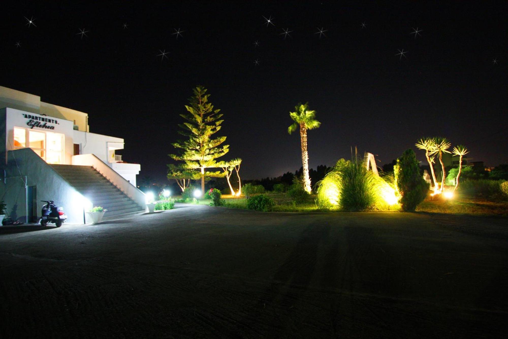 Eftihia Apartments Cidade de Kos Exterior foto